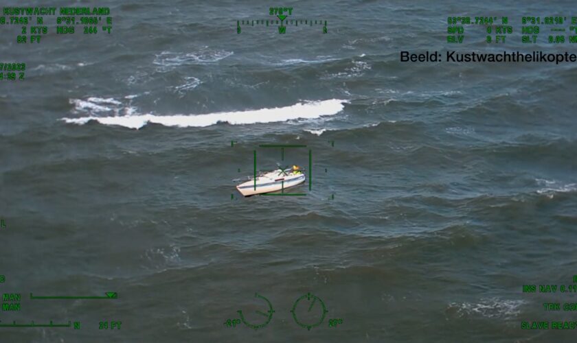 Vermist zeiljacht gevonden door kustwachthelikopter