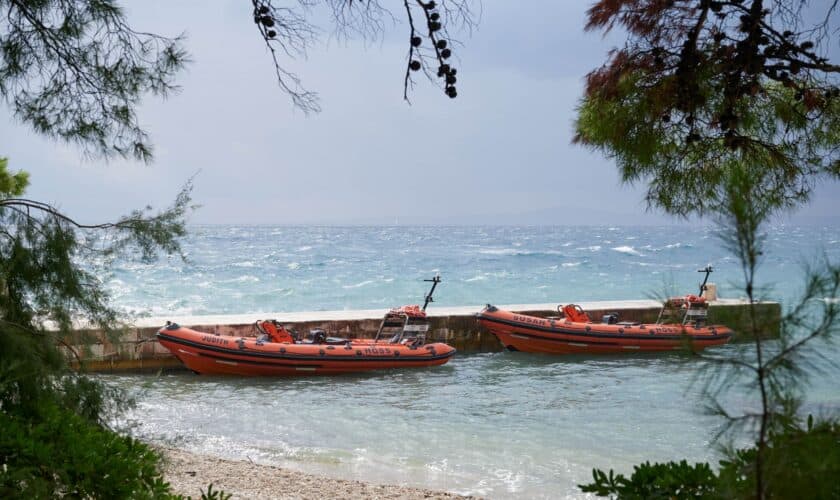 Reddingboten Susan en Judith in Kroatië bij de HGSS.